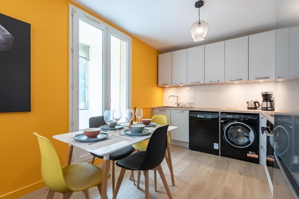 Appartement Renove Pour 6 Avec Parking Villeurbanne Exteriér fotografie